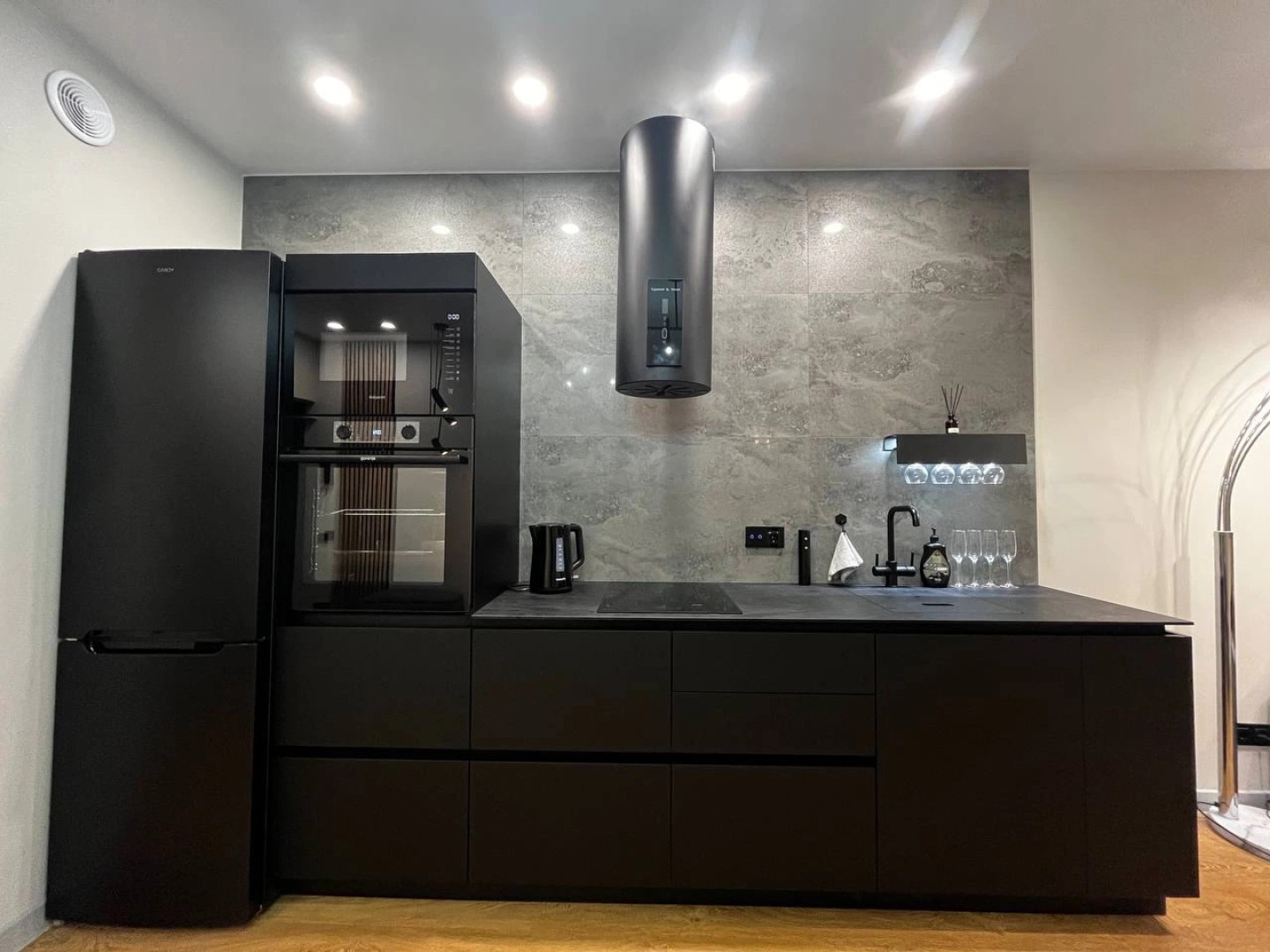 Квартира Rent Apartment 71 Академика Насоновой