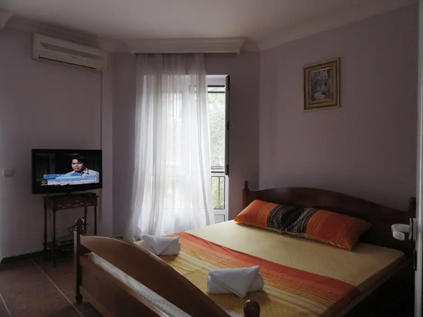 Вилла Petrovac с бассейном 6 спален