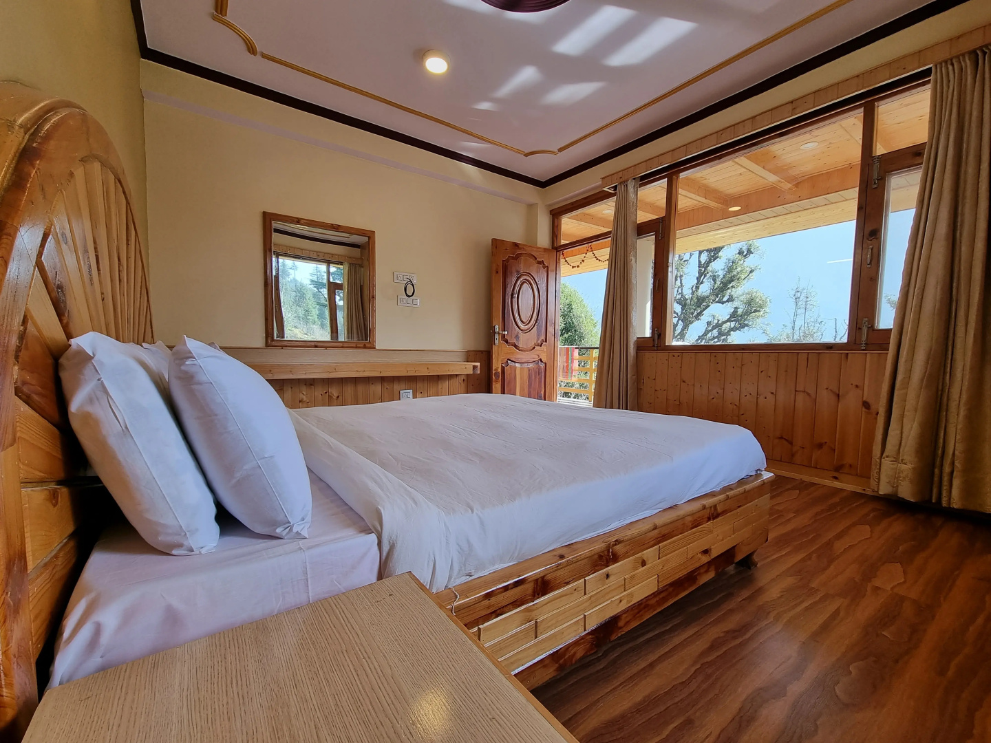 Отель Snow Peak Homes Manali
