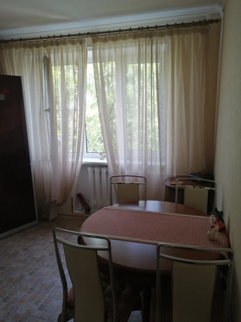 Квартира комфортная в самом центре города с приятным окружающим видом