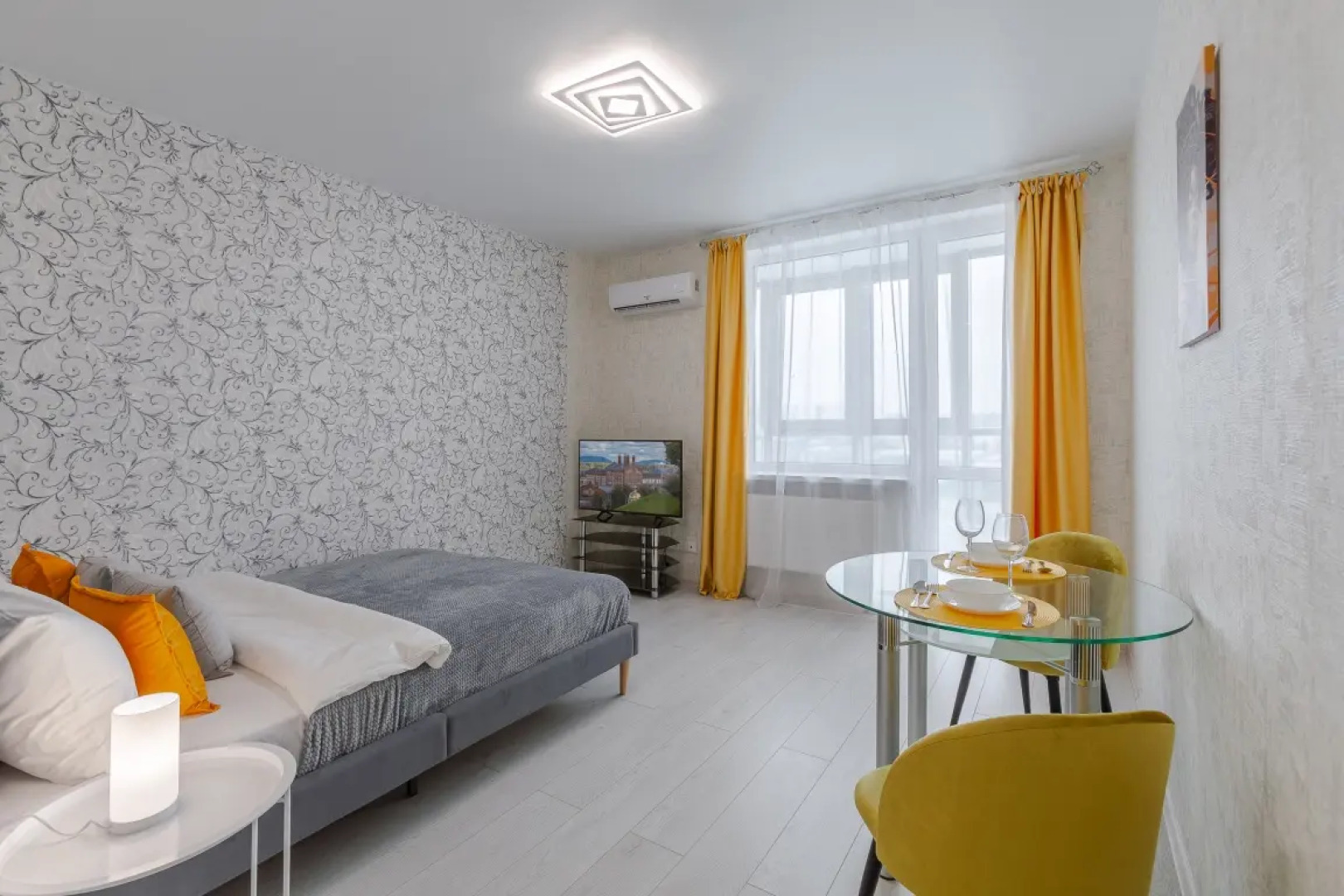 Апартаменты RentPlaza Галактика 1