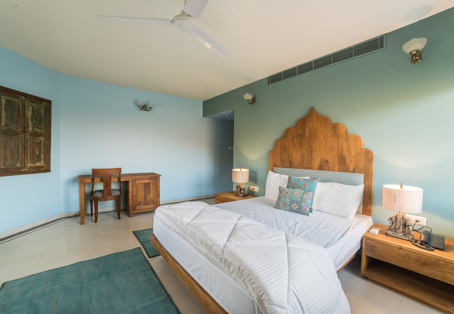 Отель The Almond Tree