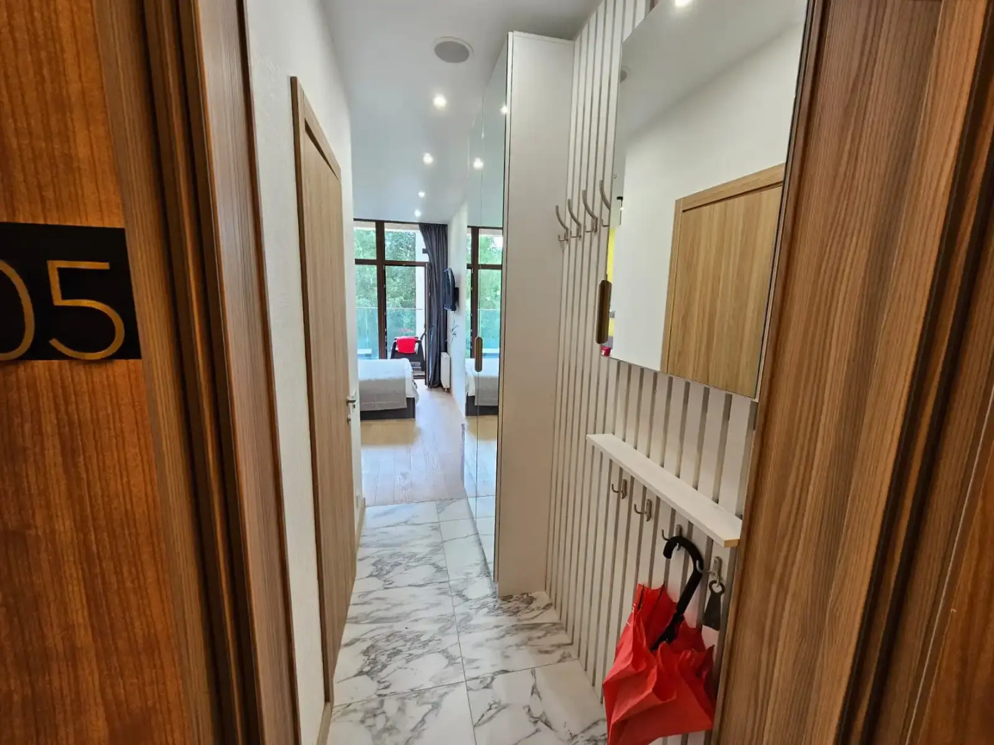 Апартаменты студия 405