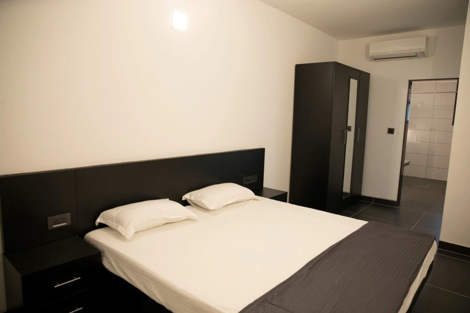 Апартаменты Crystal Village In Green