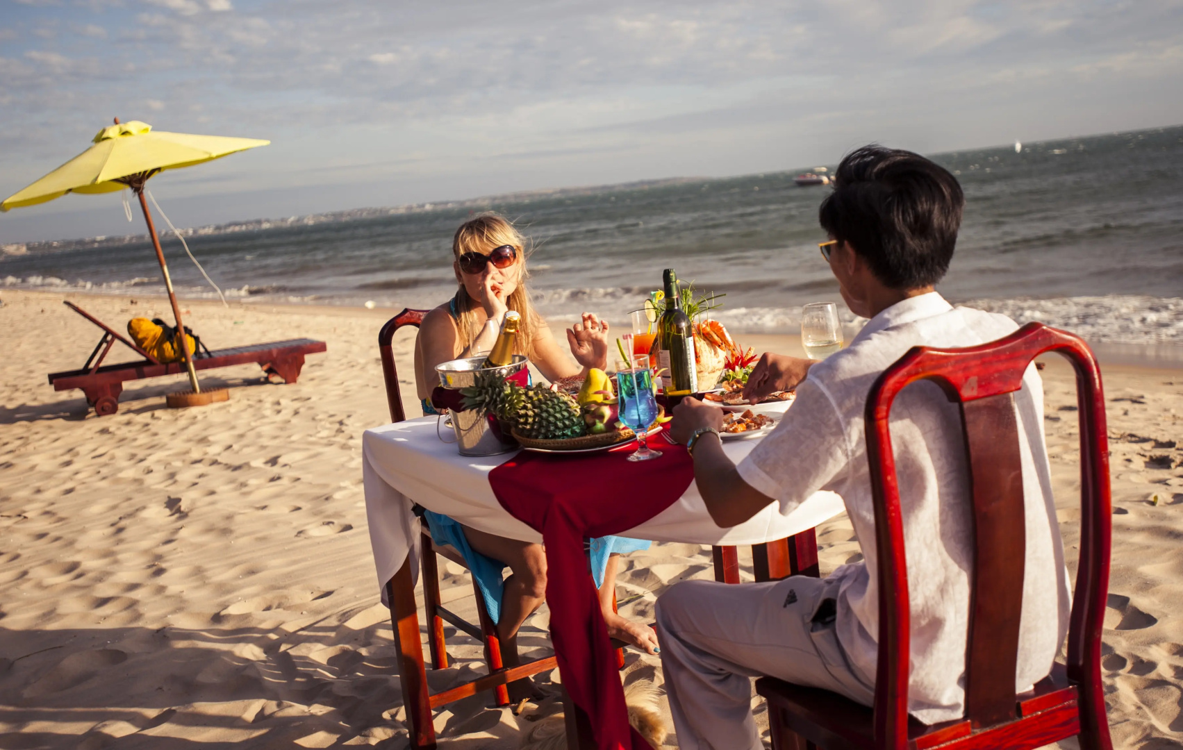 Отель Little Paris Resort & Spa Mui Ne