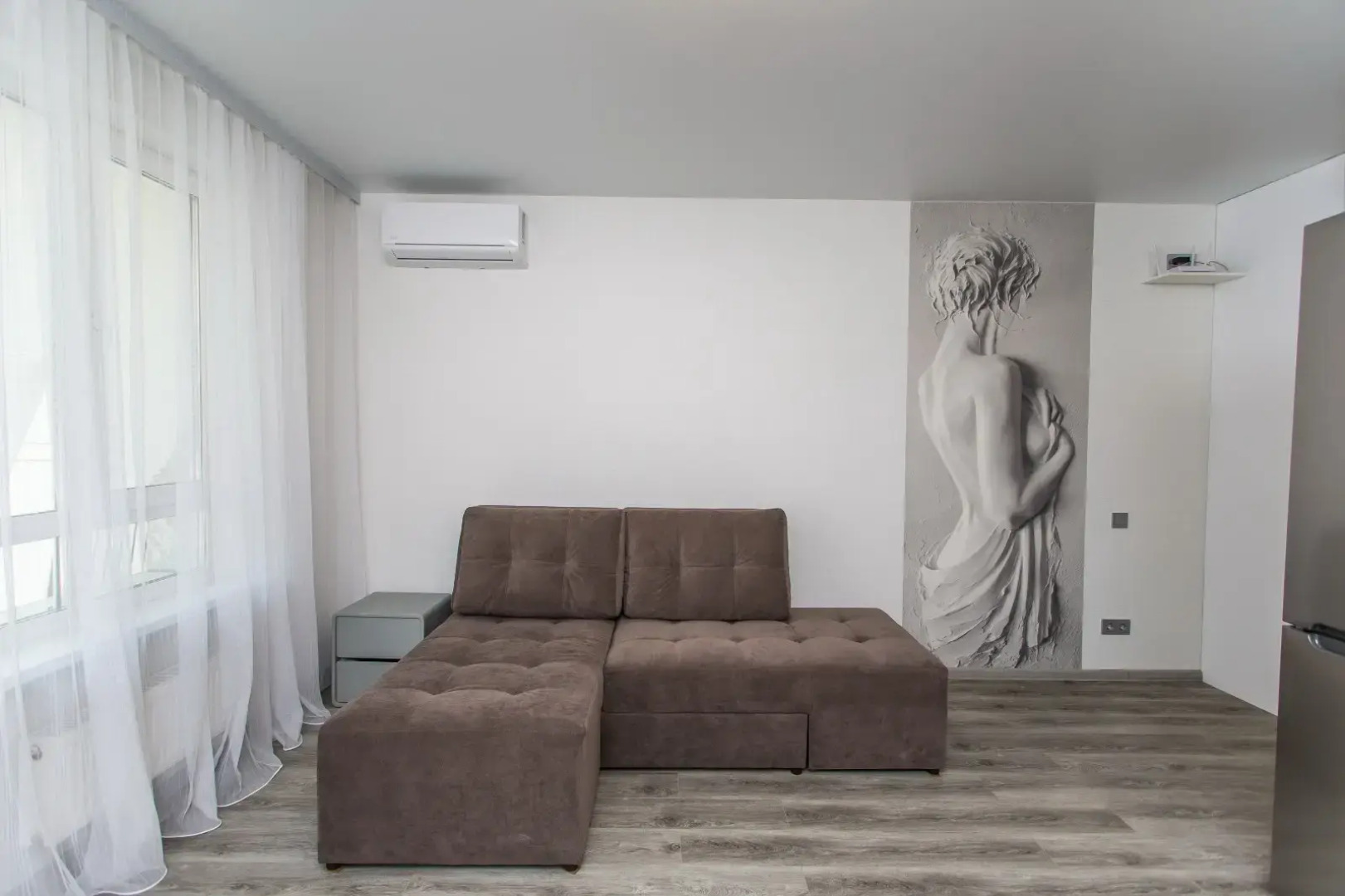 Квартира-студия уютная в новом доме