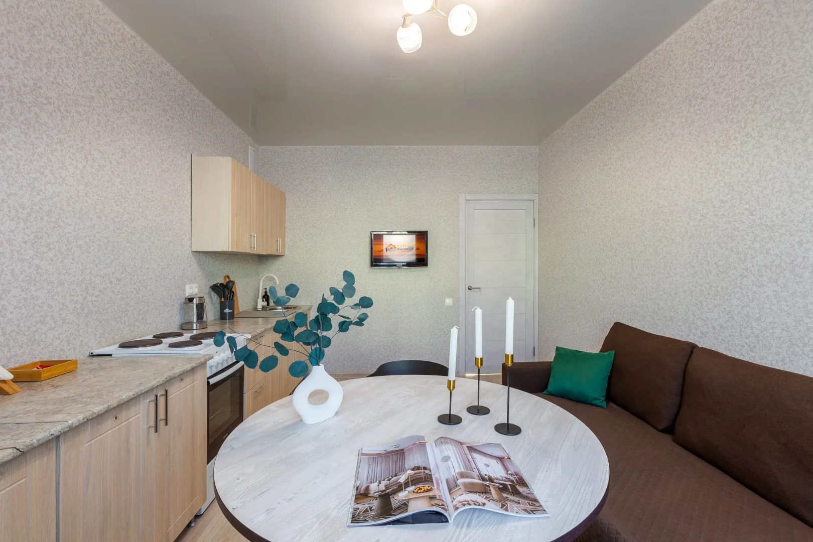 Апартаменты на Майской 3