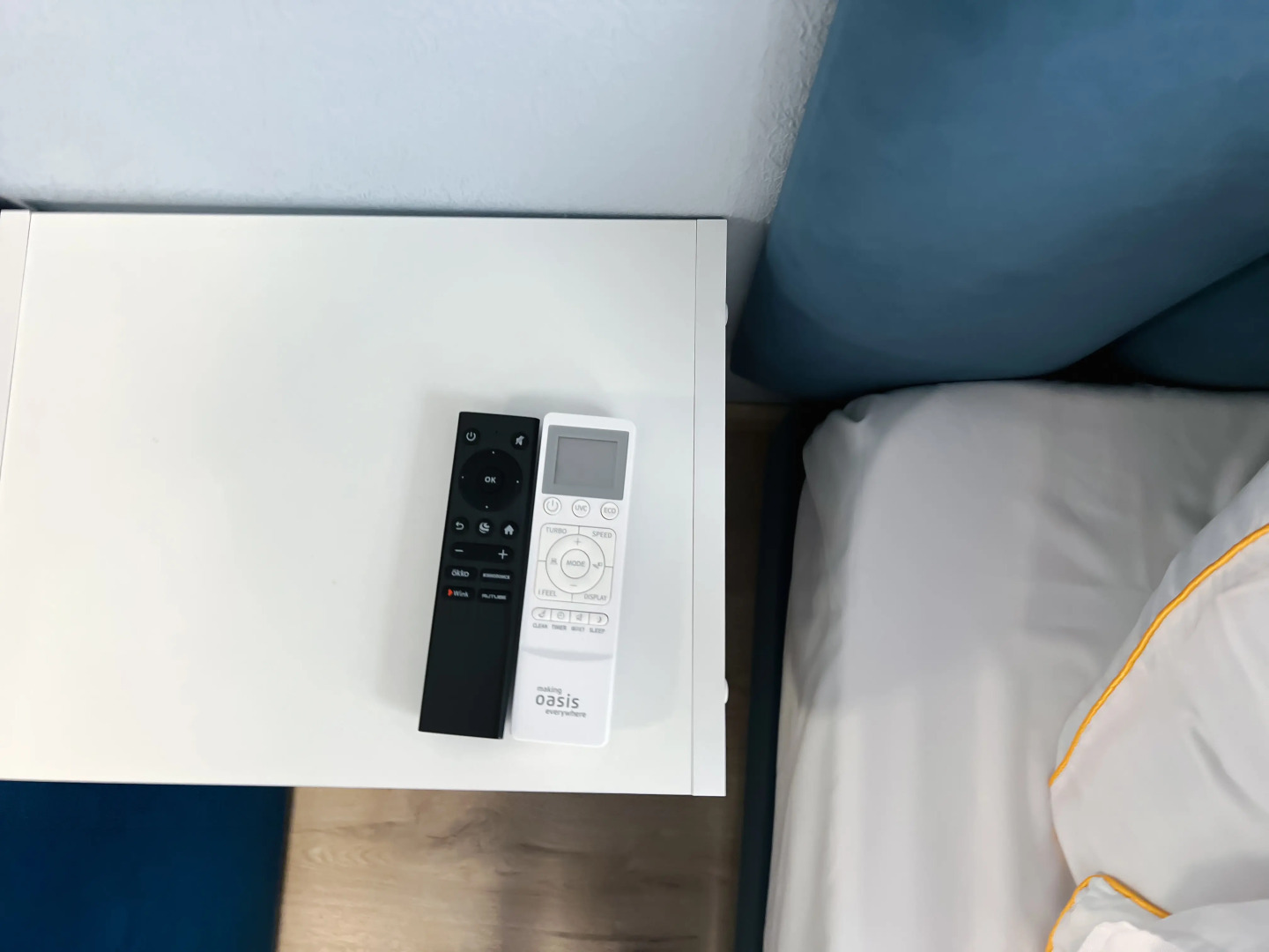 Квартира студия в голубых тонах