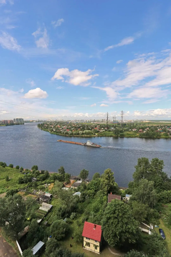 Апартаменты Family Club с видом на Неву