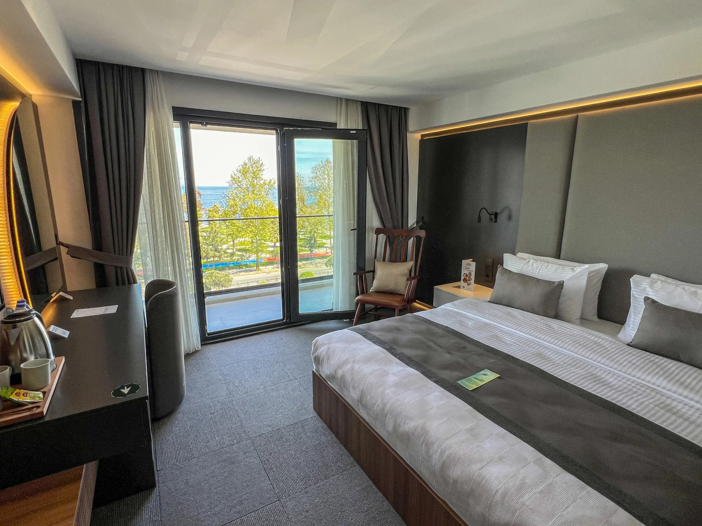 Sera Lake Center Hotel