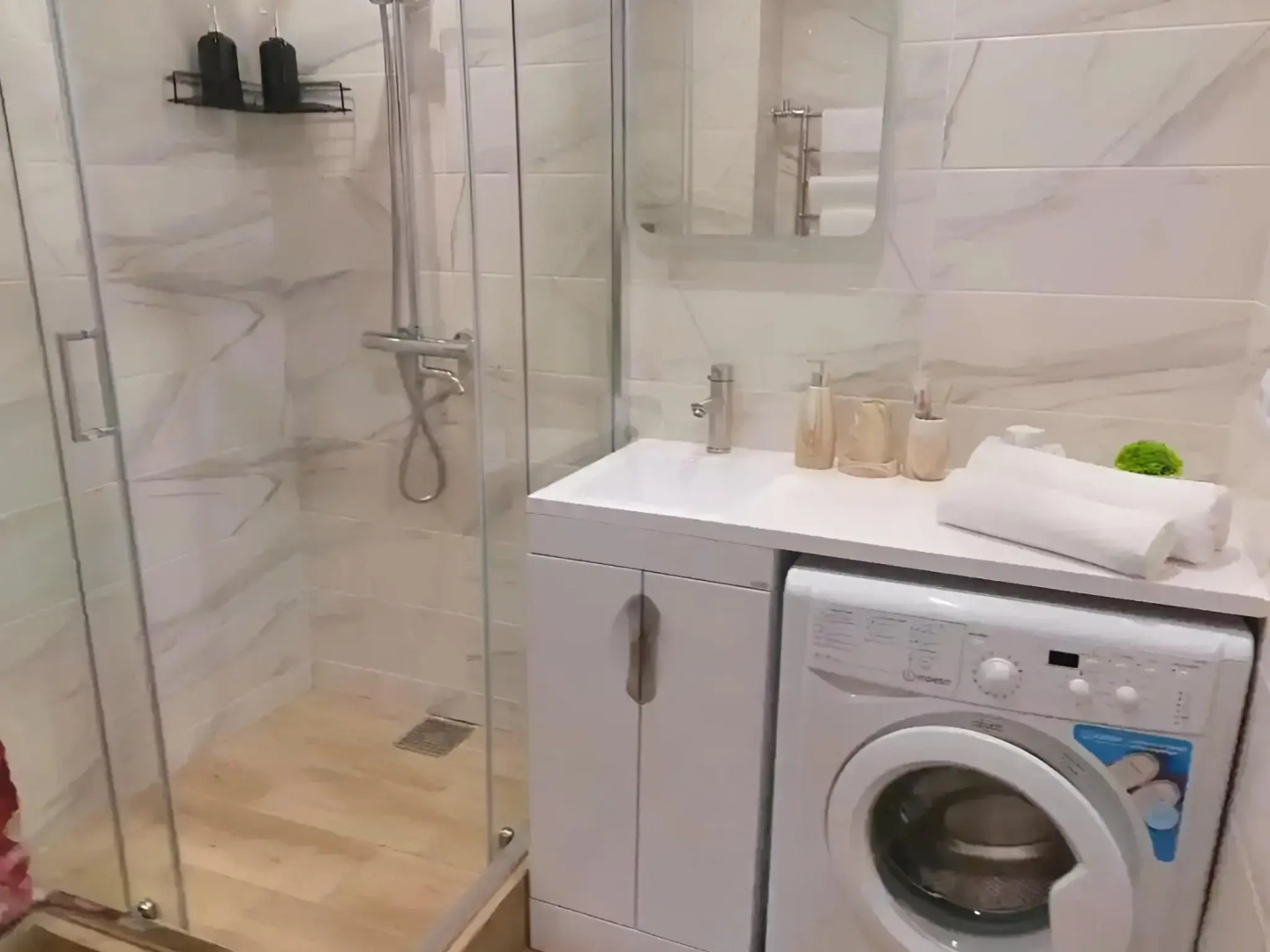 Апартаменты Войсковая 4/12