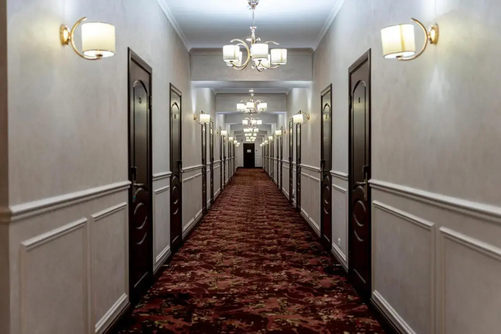 Отель Mildom Express