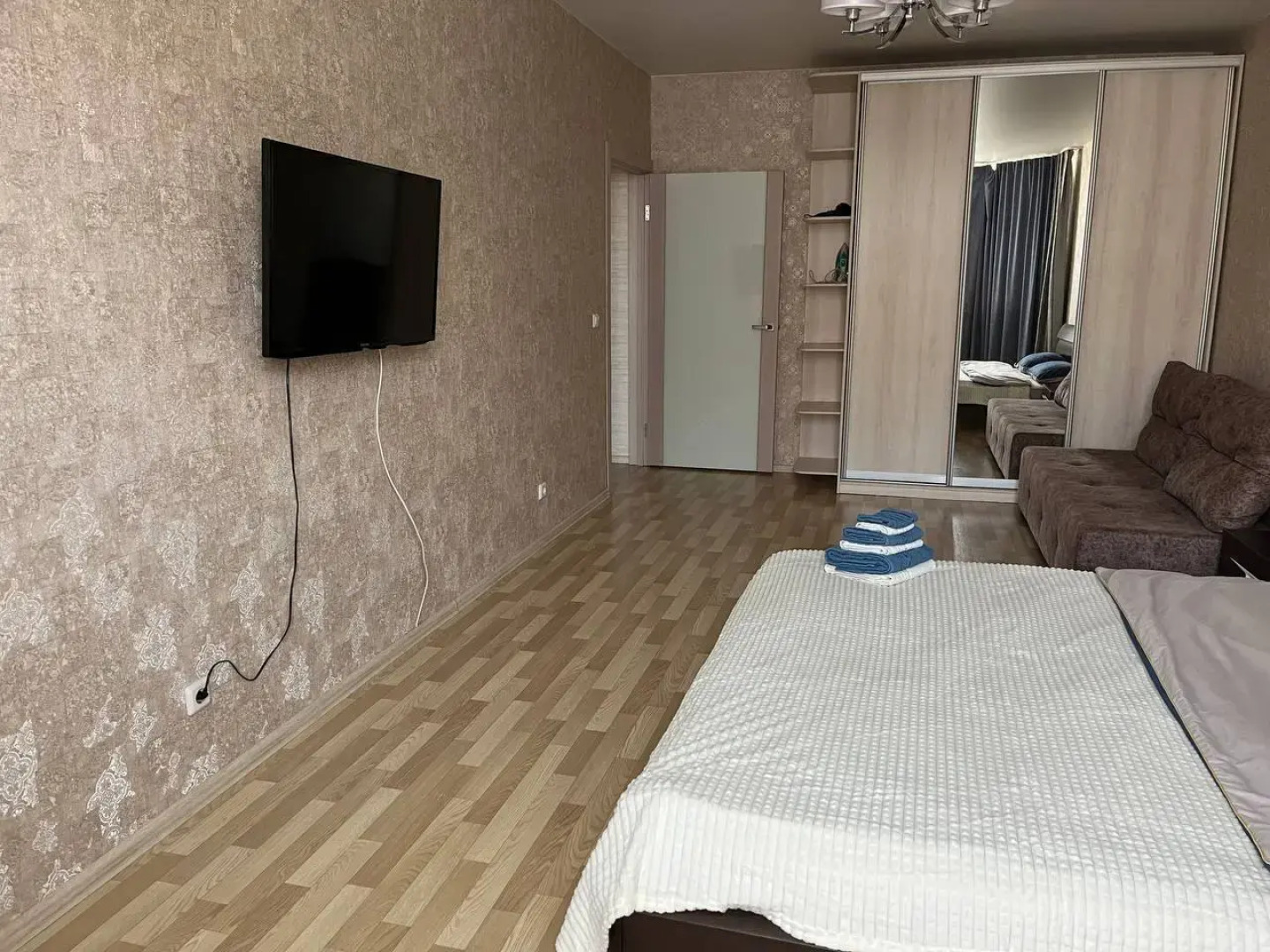 Квартира с новым ремонтом