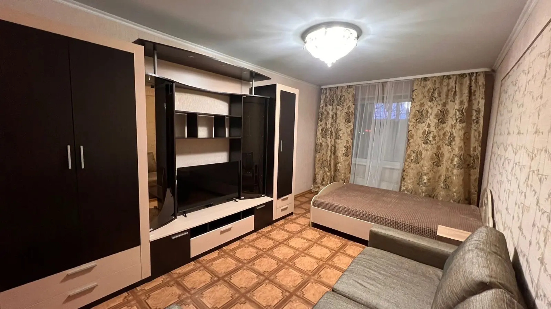 Квартира Однокомнатная в Центре Ноябрьска