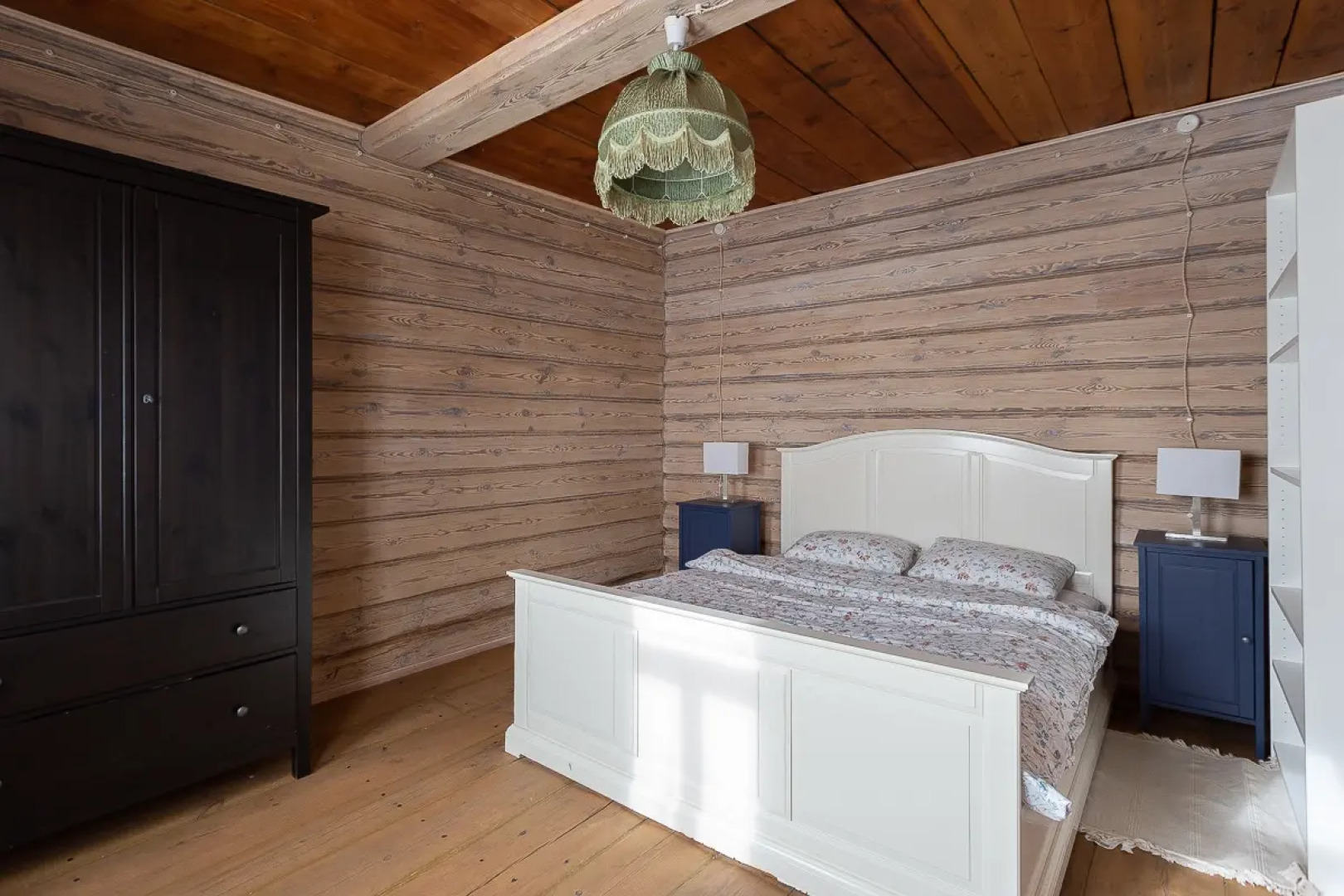 Частный дом с русской печью и баней