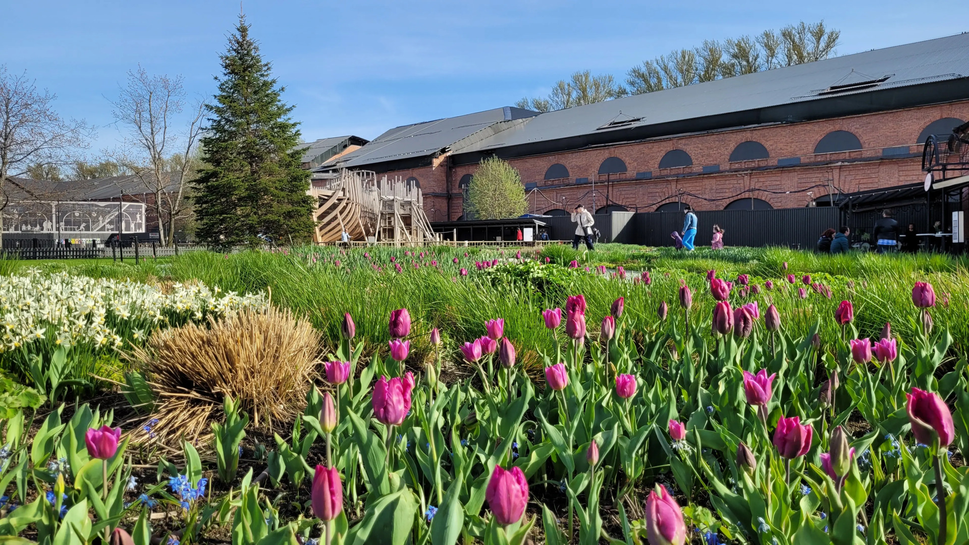 Квартира Семейная Двухкомнатная рядом с Невой и Новой Голландией
