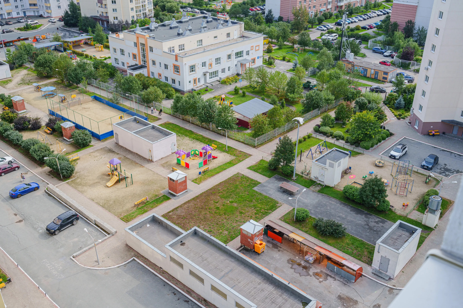 Апартаменты комфорт класса в 3-х минутах от метро