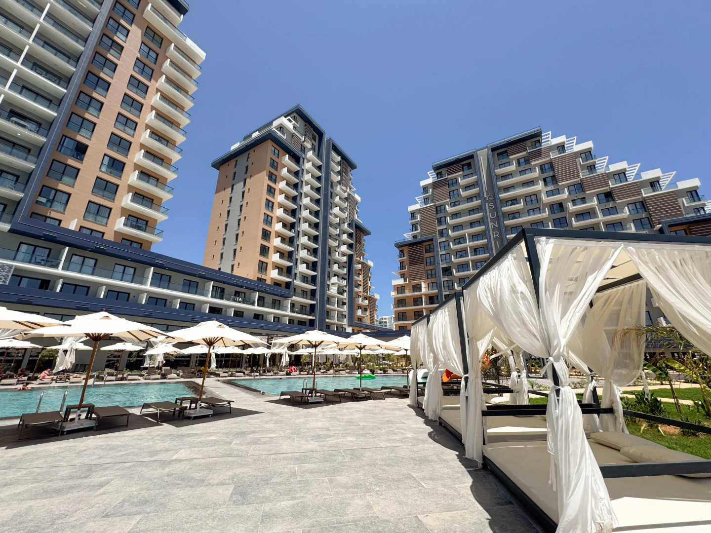 Riverside Life Residence