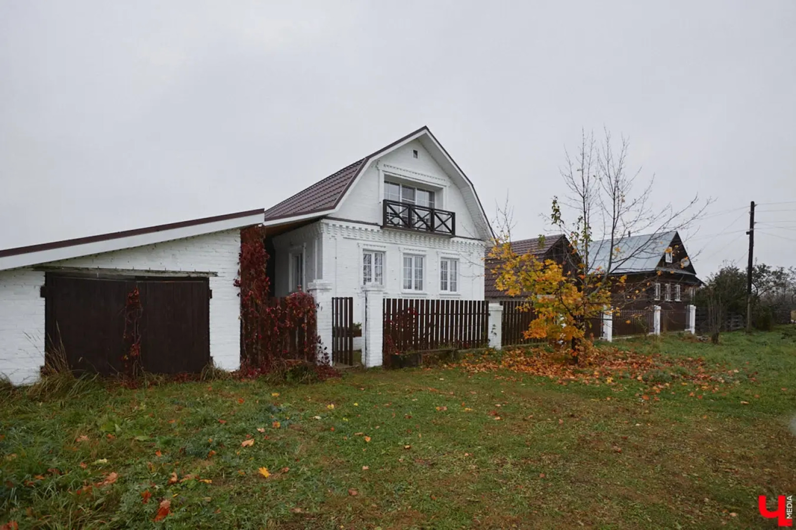 Частный дом Уютный светлый  дом в окружении природы