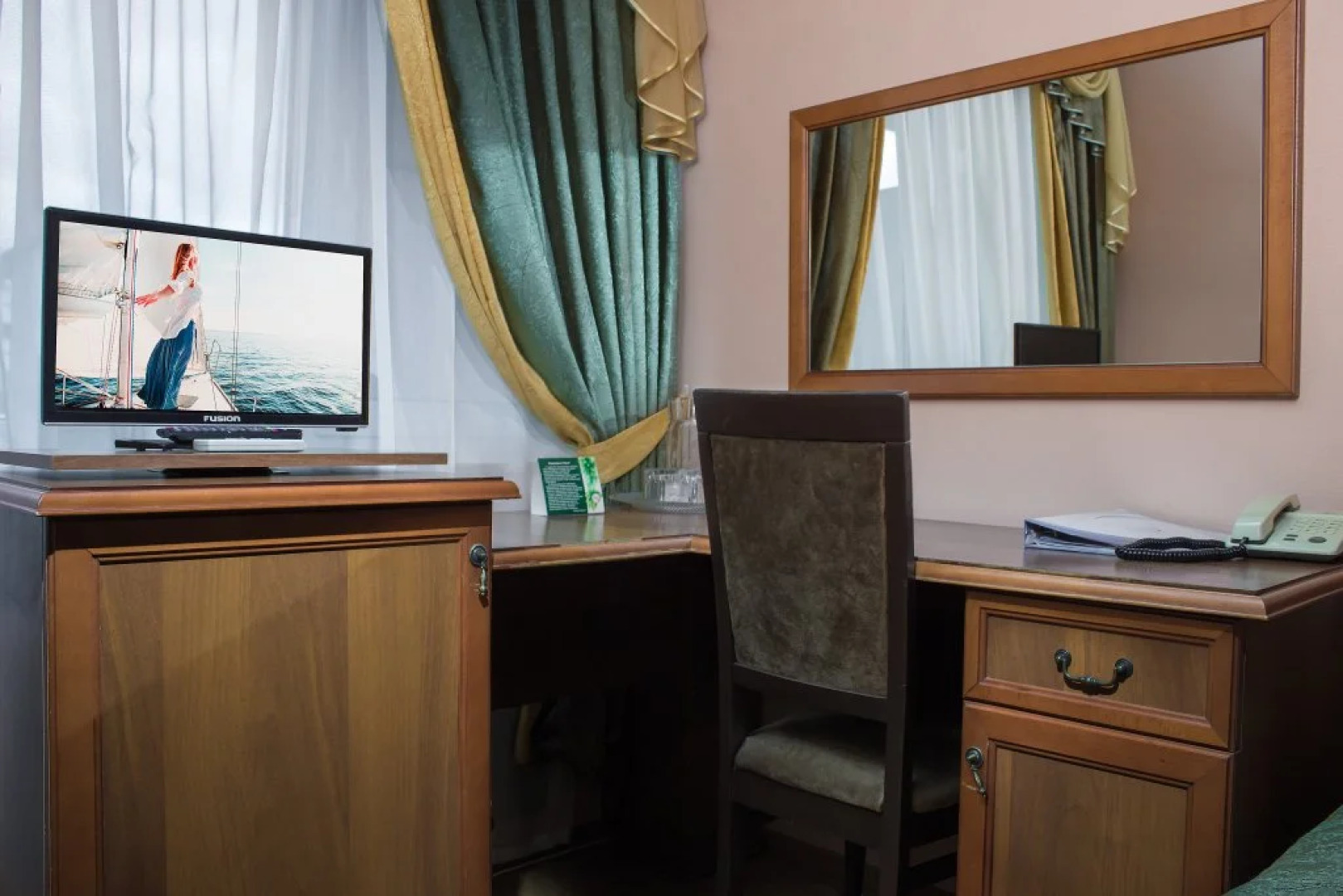 Отель Бригантина