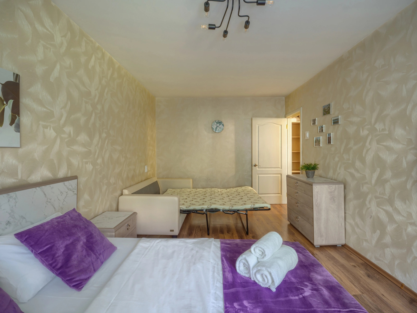 Апартаменты KvartalApartments Донецкая  9