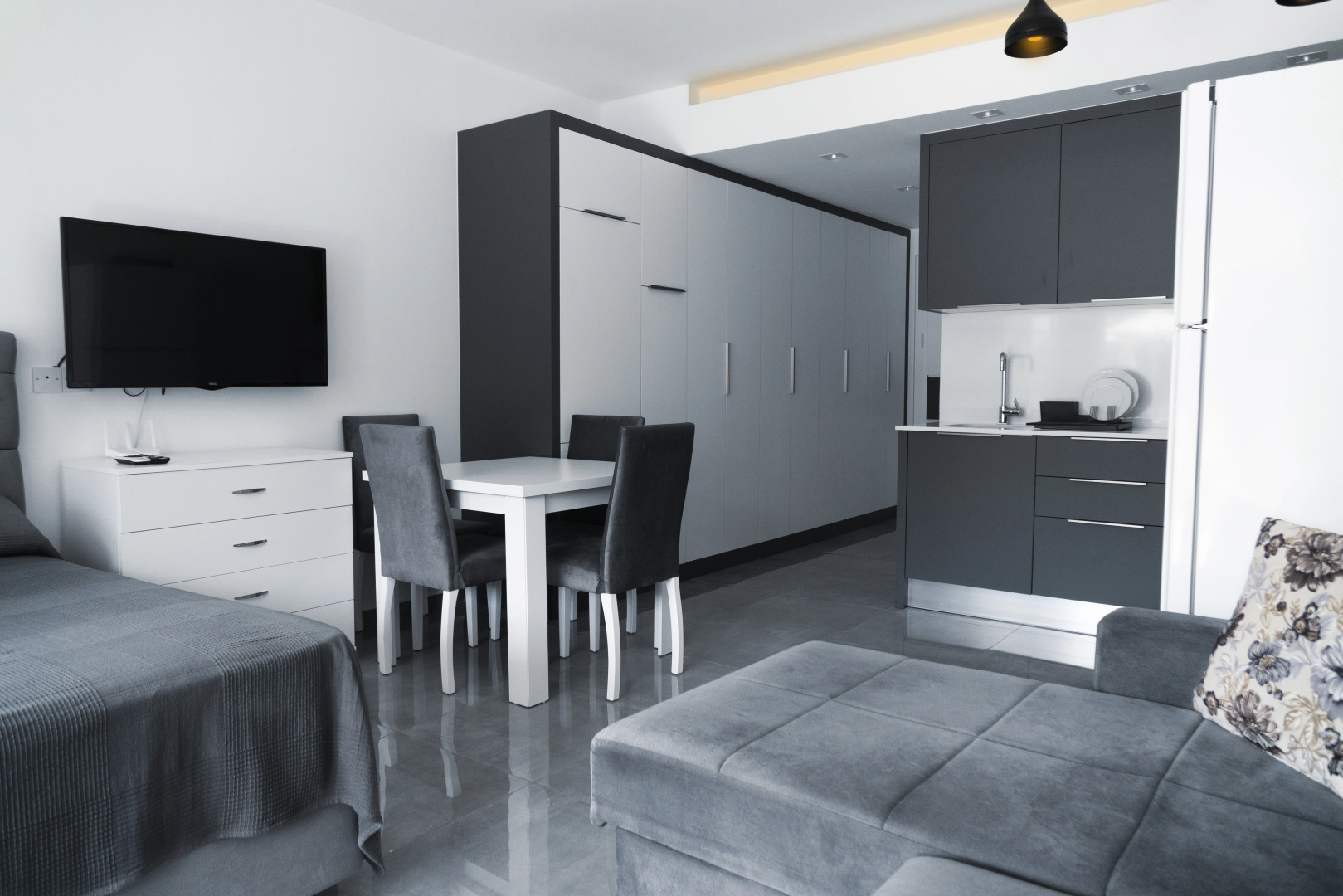 Апартаменты Courtyard Long Beach, Северный Кипр, бассейн, терраса, 500м от моря