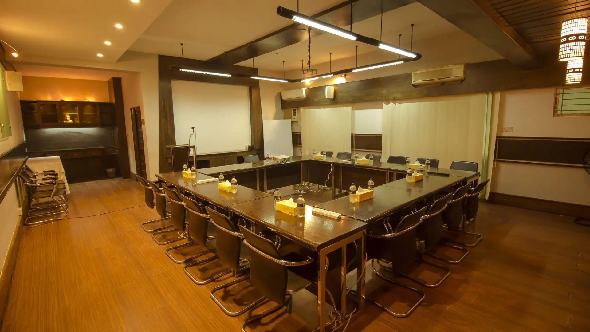 Апартаменты Rafflesia Serviced