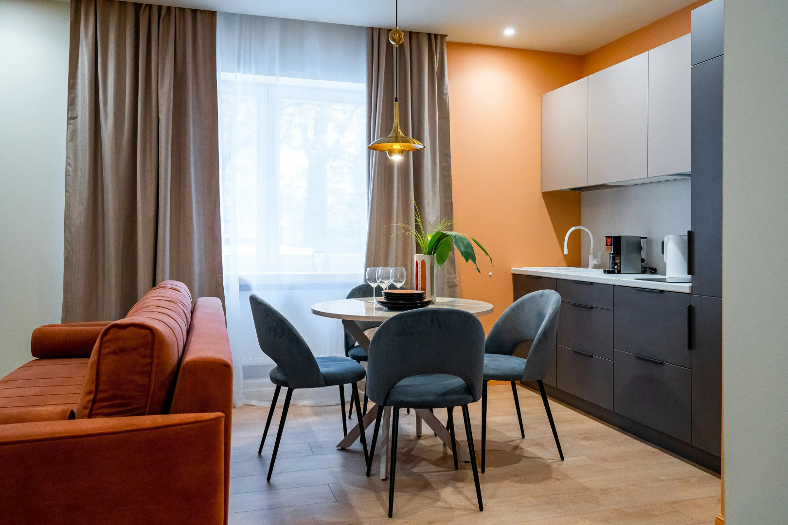 Апартаменты Peach by Pavlov