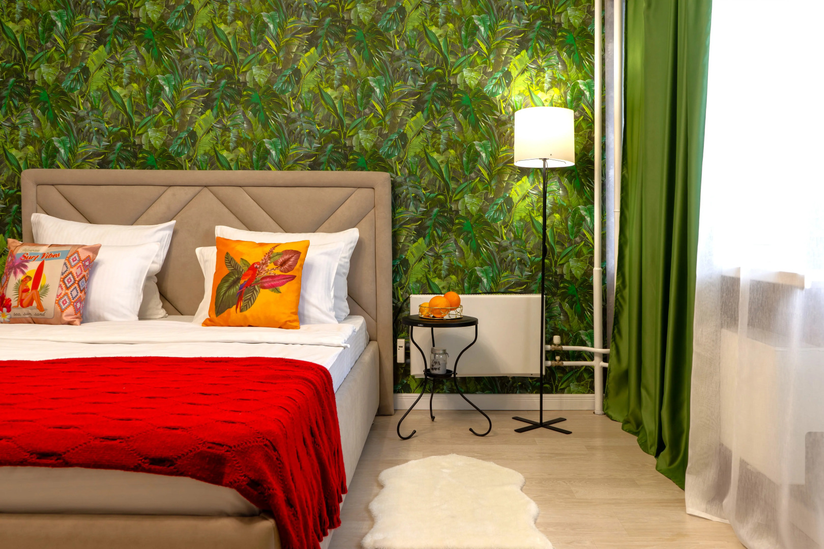 Апартаменты ZebraHome c видом на город и лес