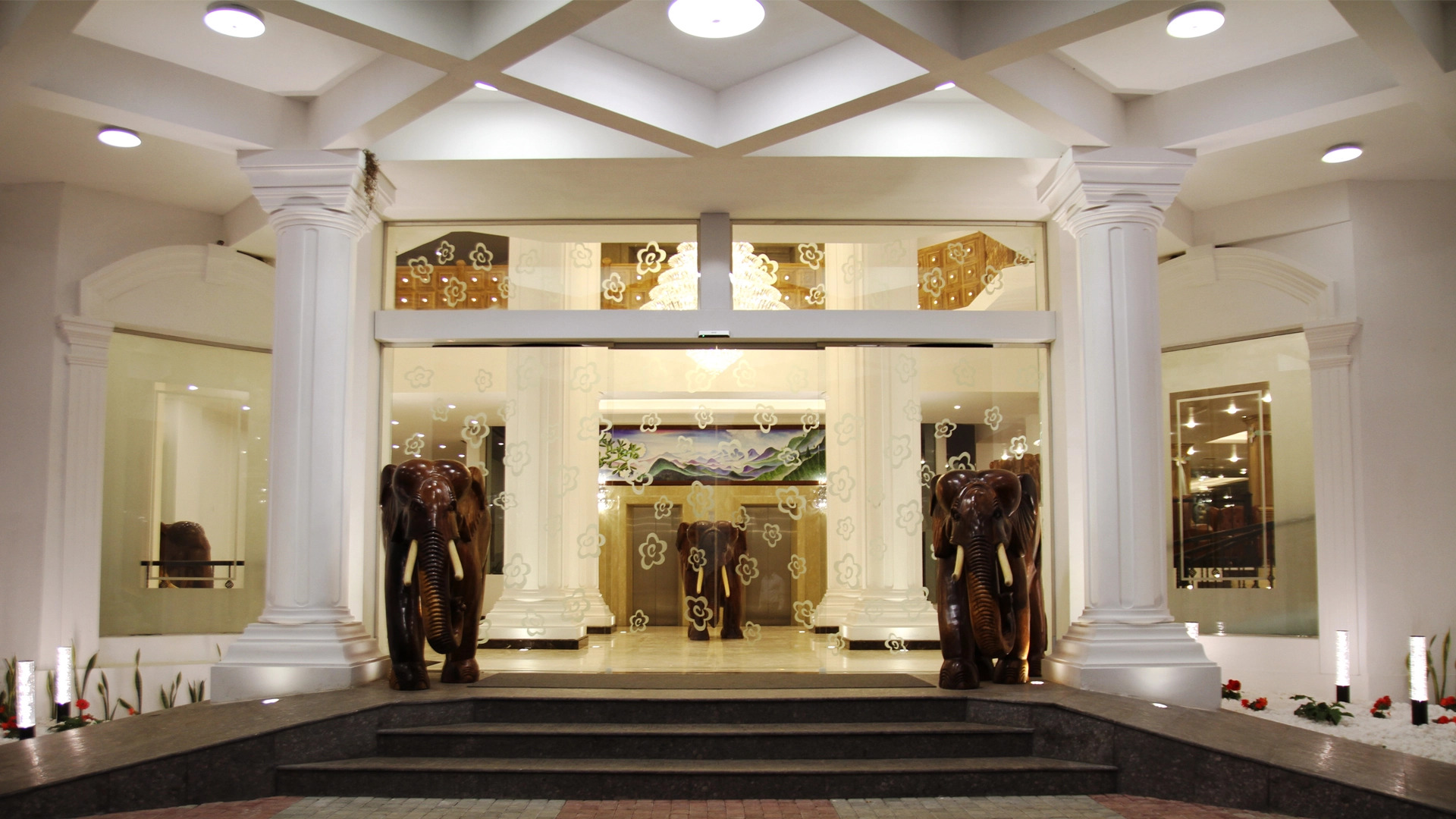 Отель Araliya Green Hills