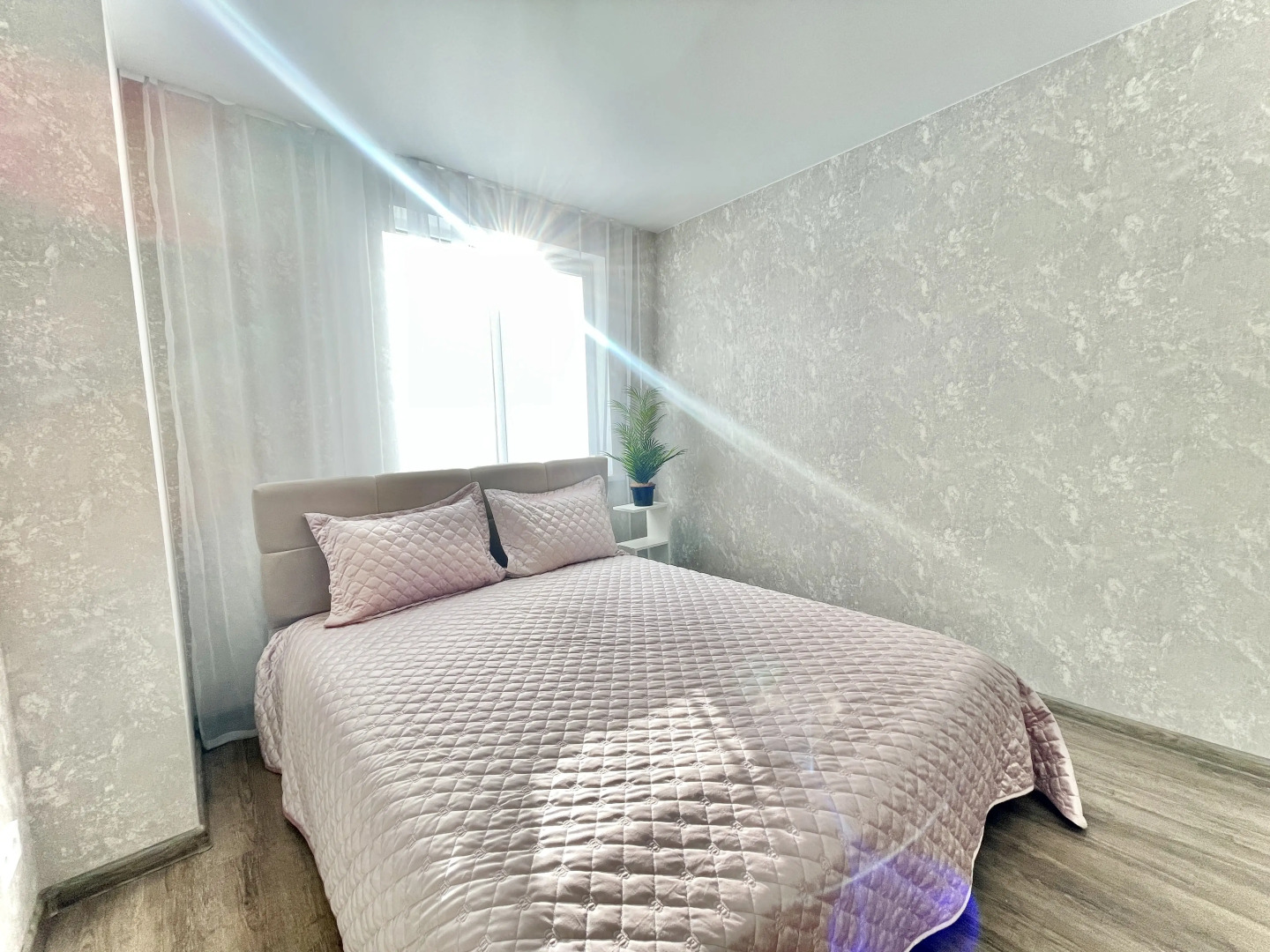 Квартира Двухкомнатные с Новым Ремонтом в Близи Мамаева Кургана