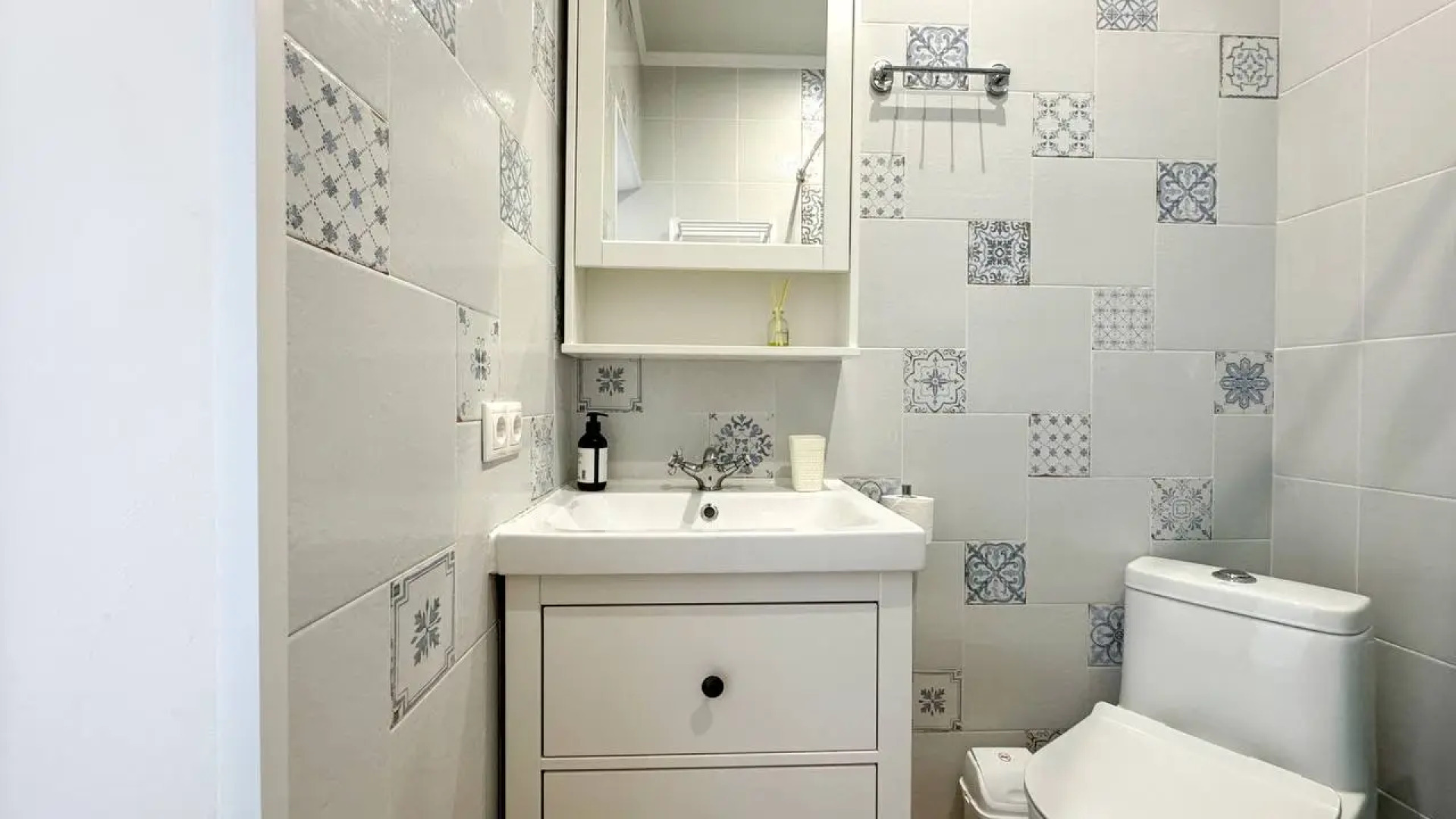 Квартиры с балконами и видом на горы на Мелетяна 5а 2