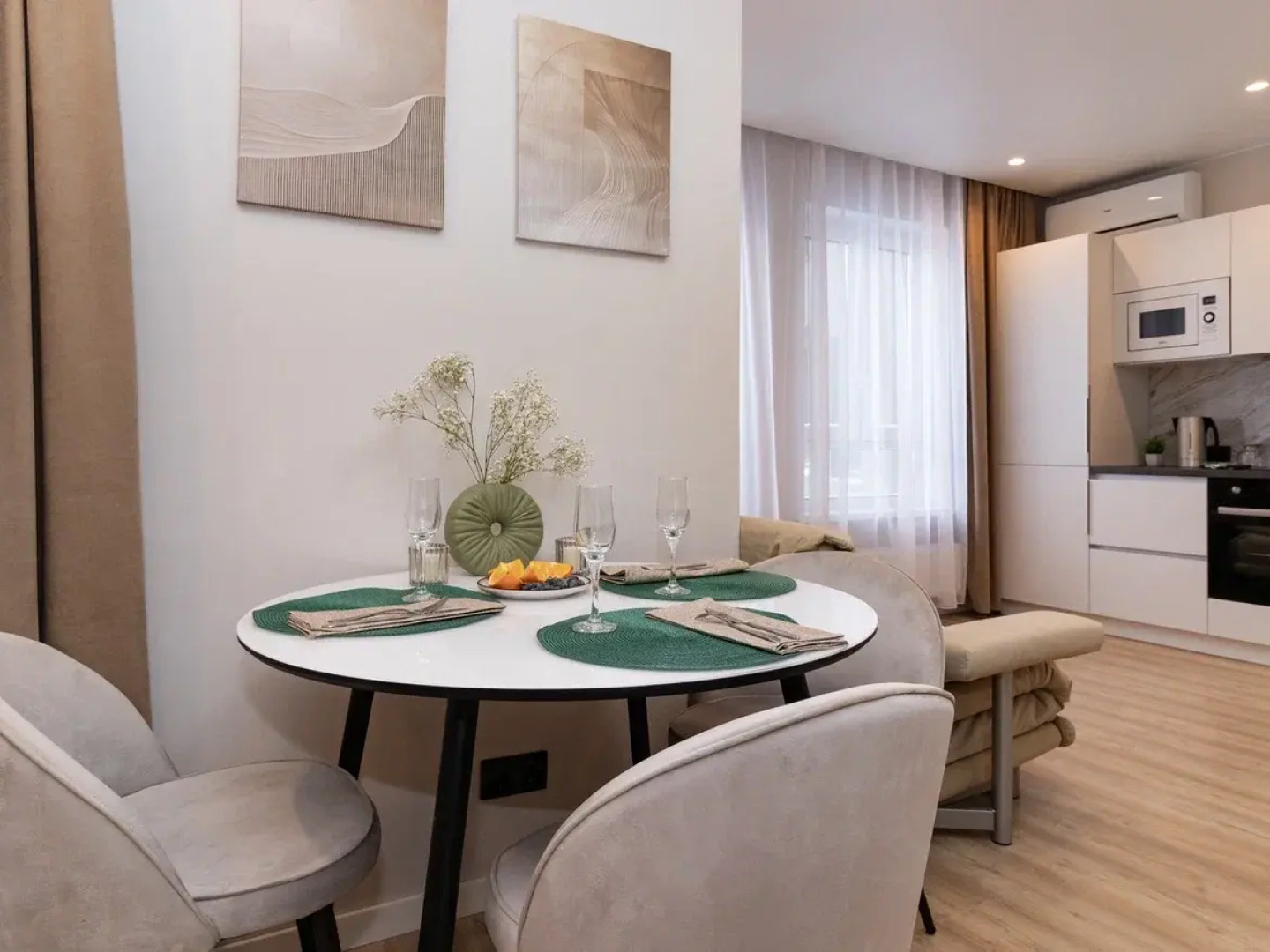 Апартаменты-студия ЖК Айвазовский