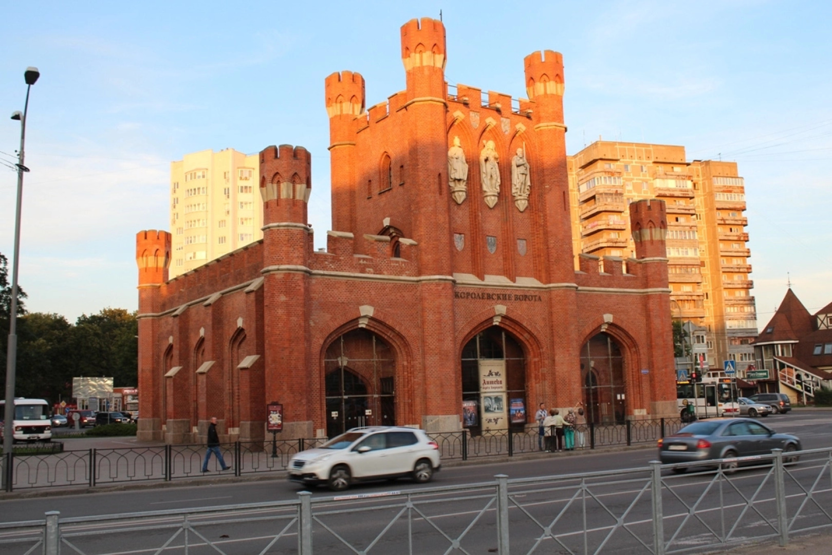 Апартаменты  от Алекса в Центре Рядом с Основными Достопримечательностями