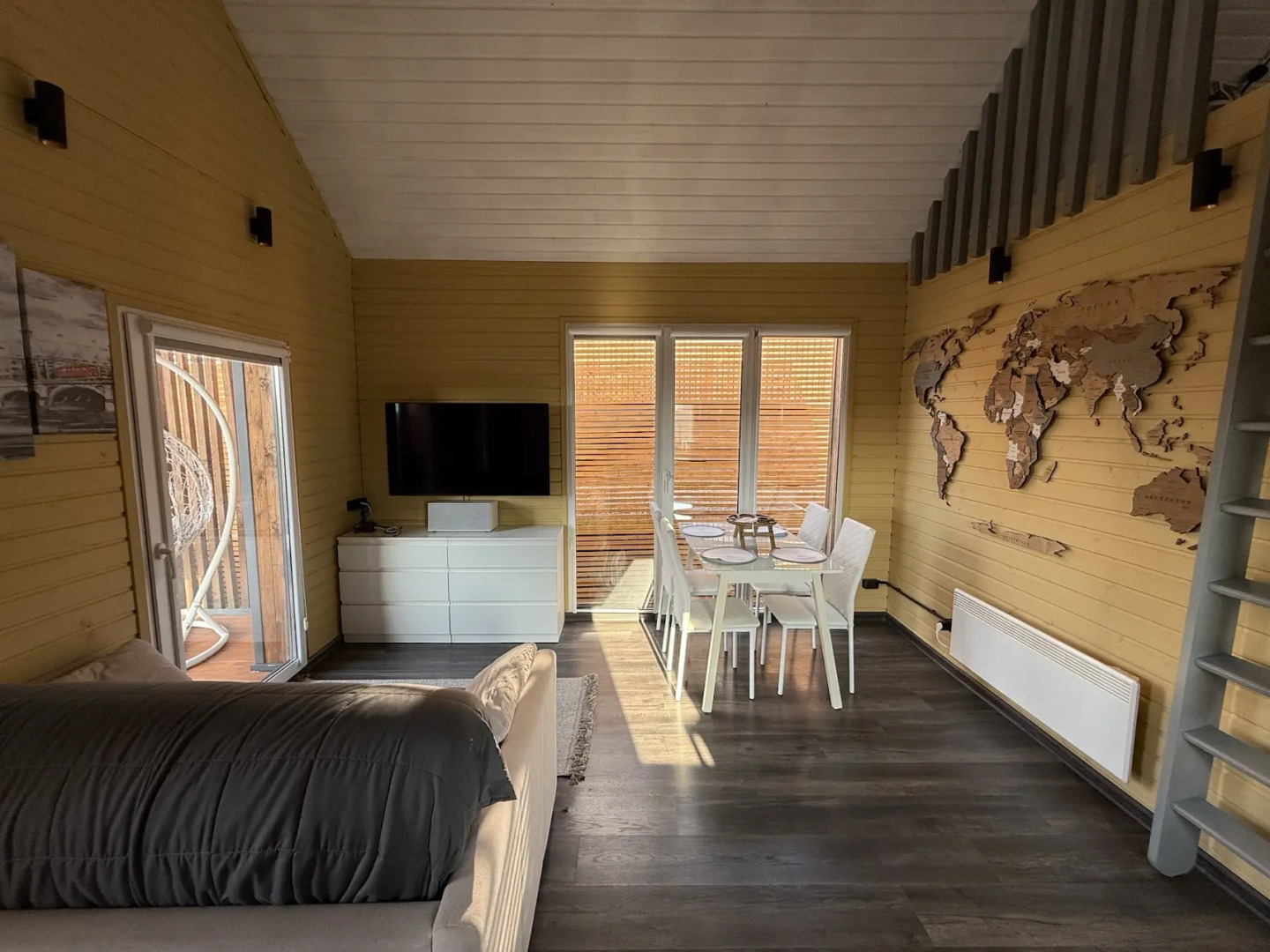 Частный дом Hill House Positive