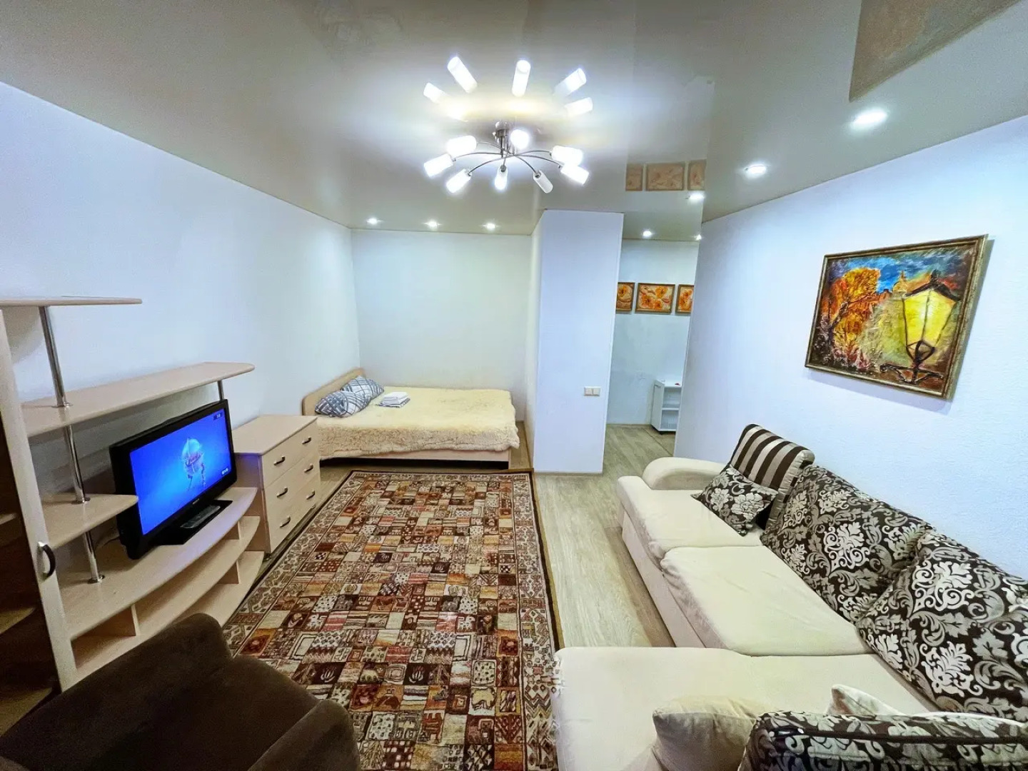 Апартаменты Байкал на Декабристов 36