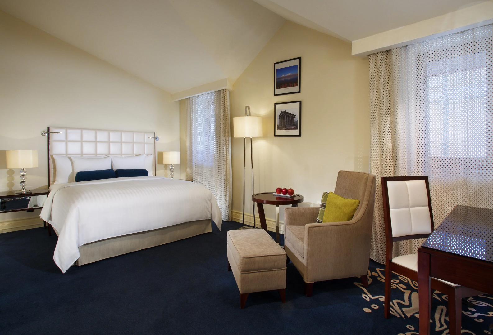 Отель Tsaghkadzor Marriott