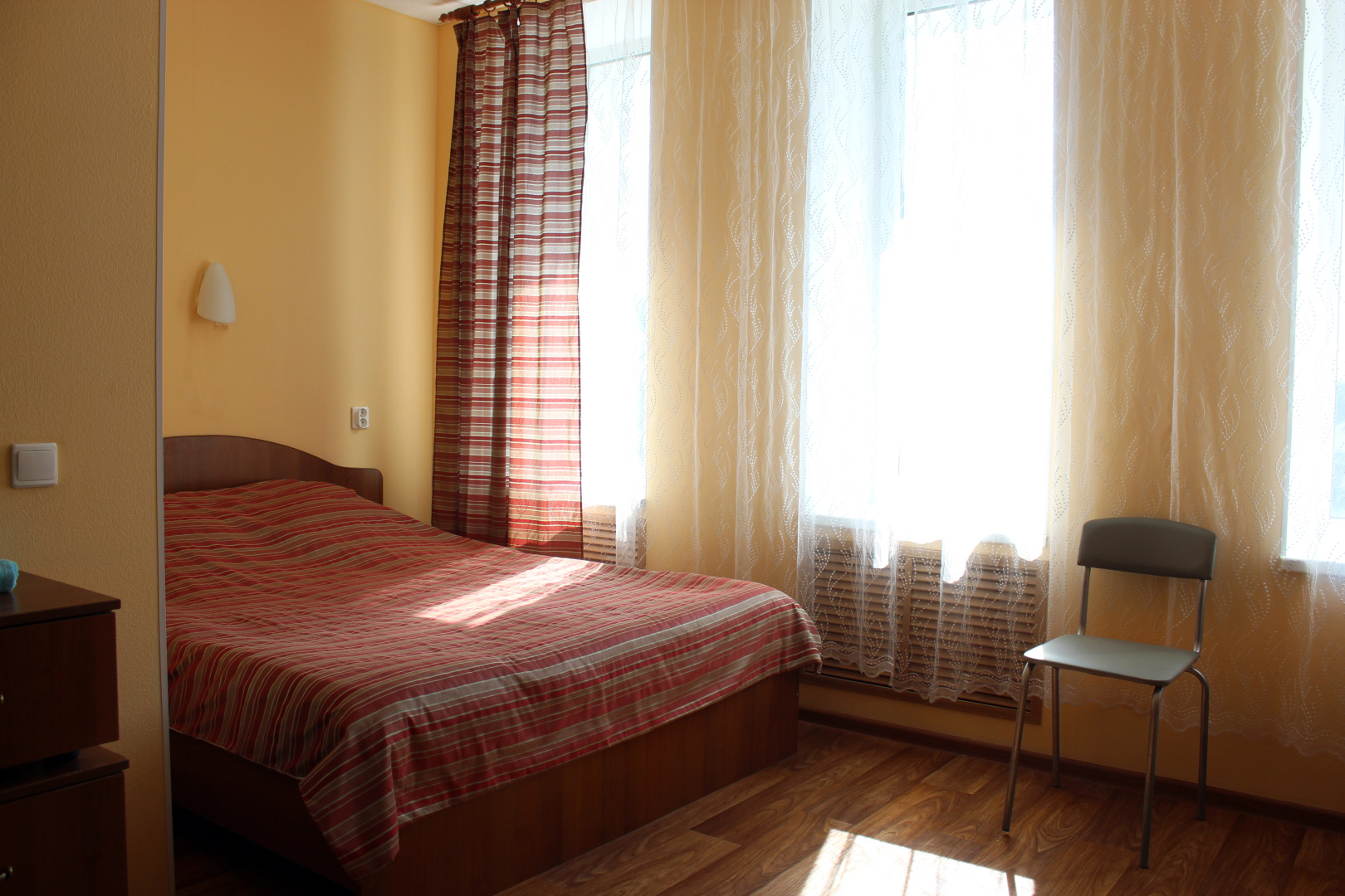 Отель Планета