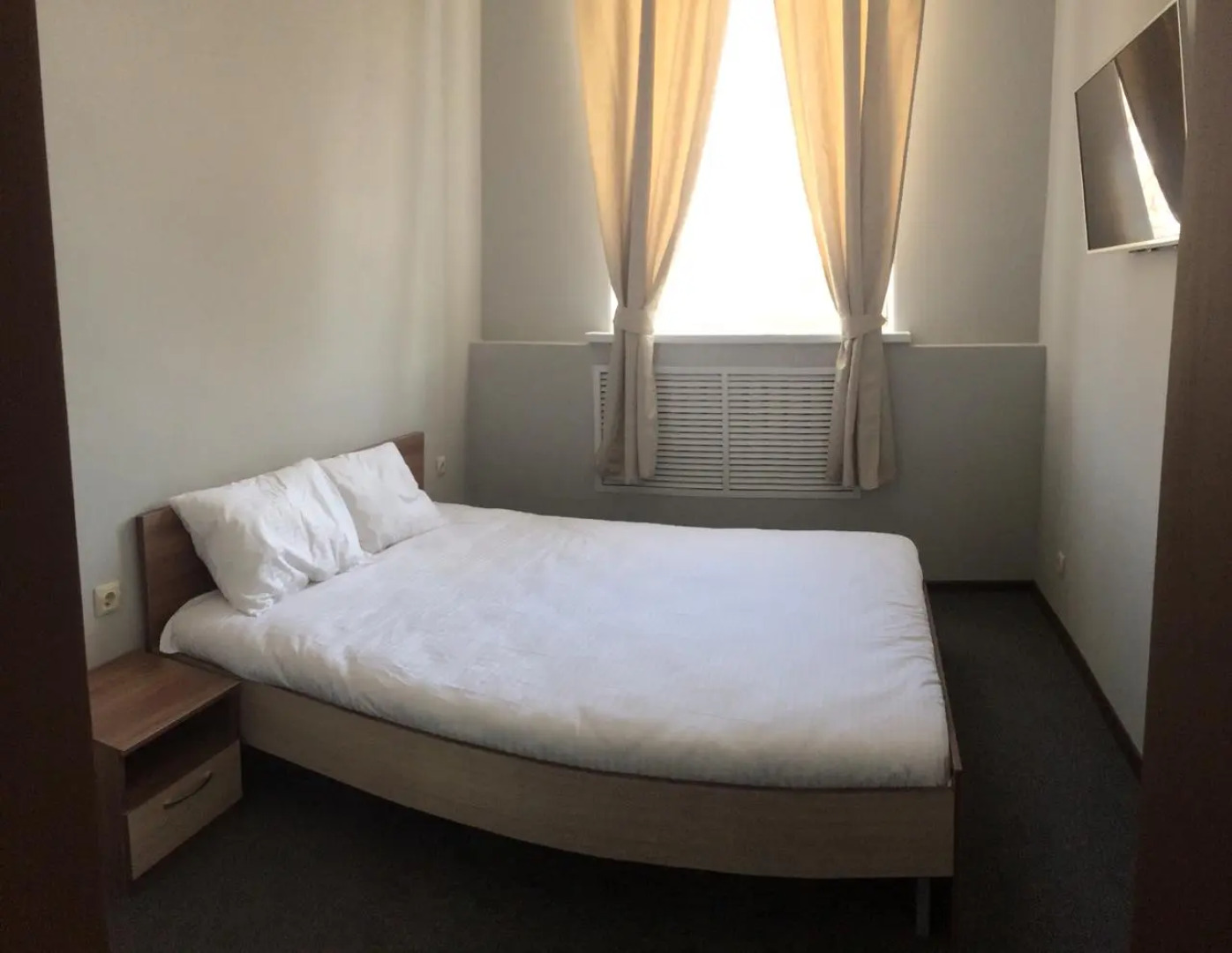 Мебелированные комнаты Rадость