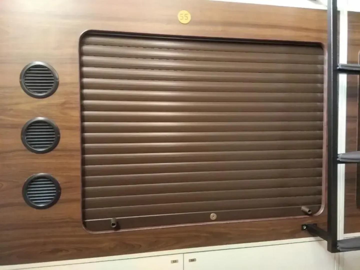 Капсульный отель InterQUBE Третьяковская