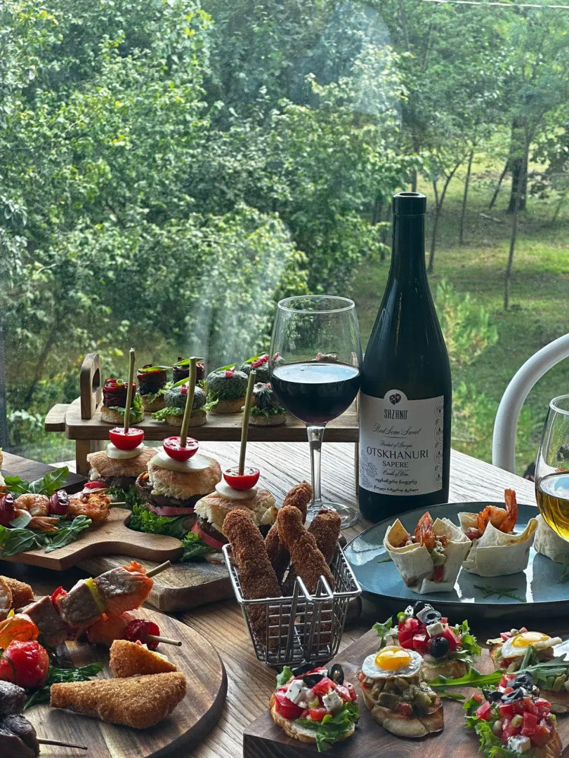 Отель Sazano Wine Cellar