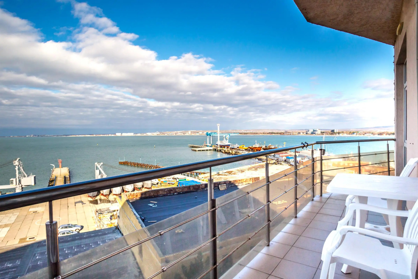 Отель Атлантида