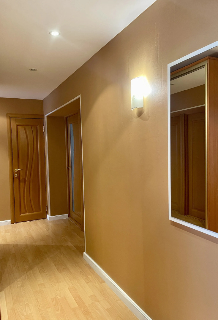 Квартира Просторная 4х комнатная в центре