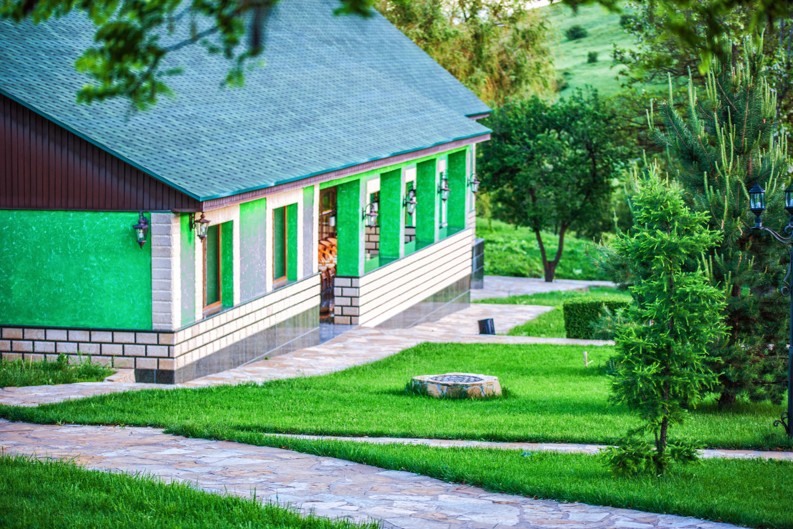 Aksu Zhabagyilyi Guest House
