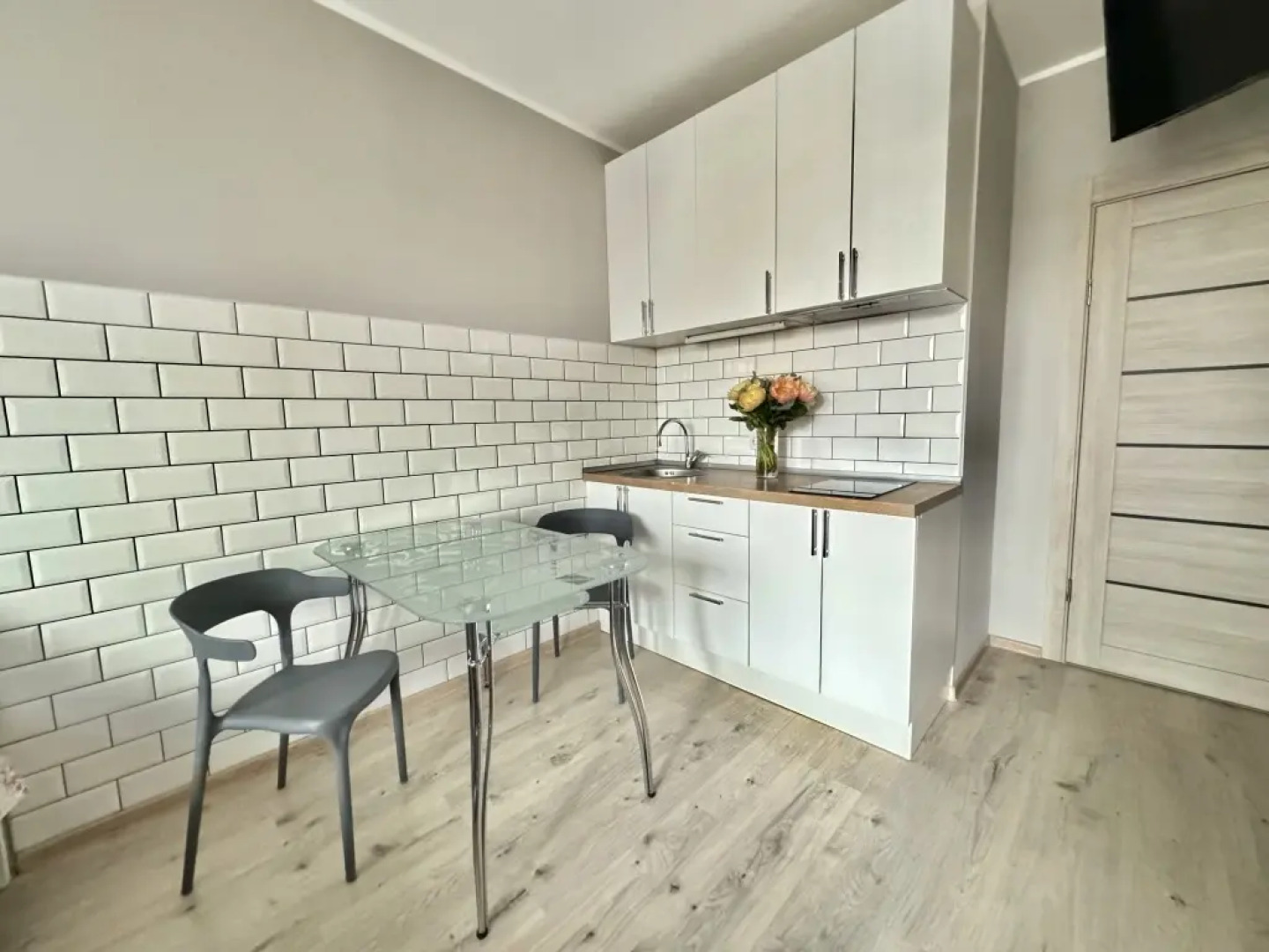 Апартаменты Студия с Балконом Лайк Милый Дом