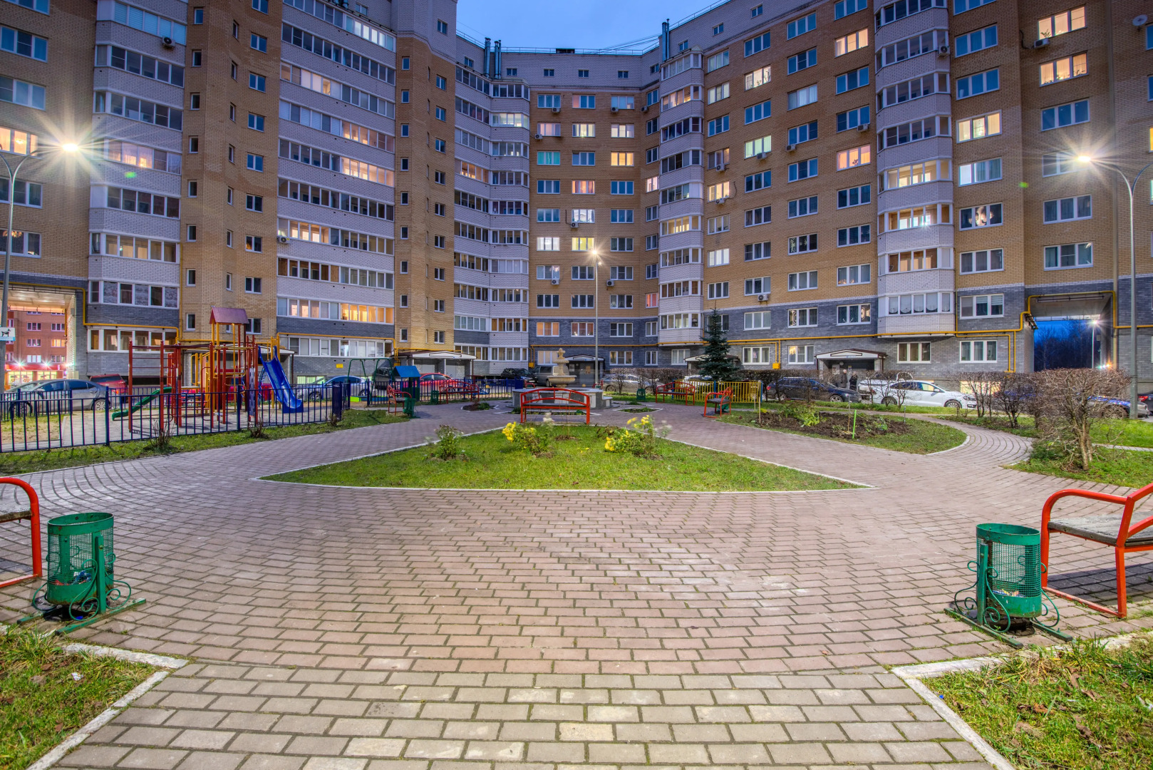 Квартира 1-к в тихом зеленом районе на Лукина 4 от RentAp, 4 сп.места