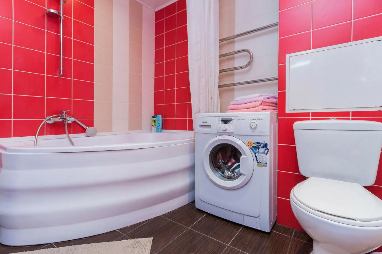 Апартаменты ТРЕХКОМНАТНЫЕ В 10 МИНУТАХ ОТ ЦЕНТРА