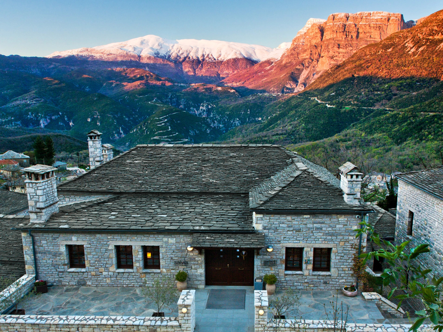 Отель Aristi Mountain Resort