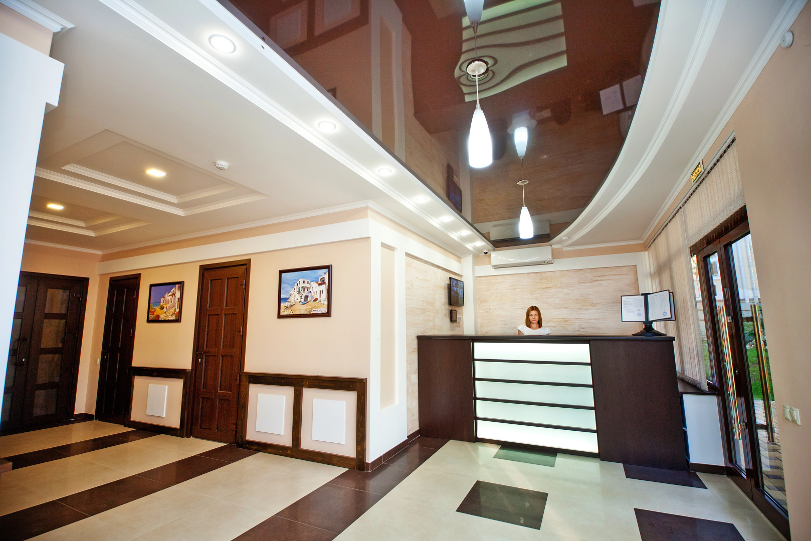 Отель Фаворит