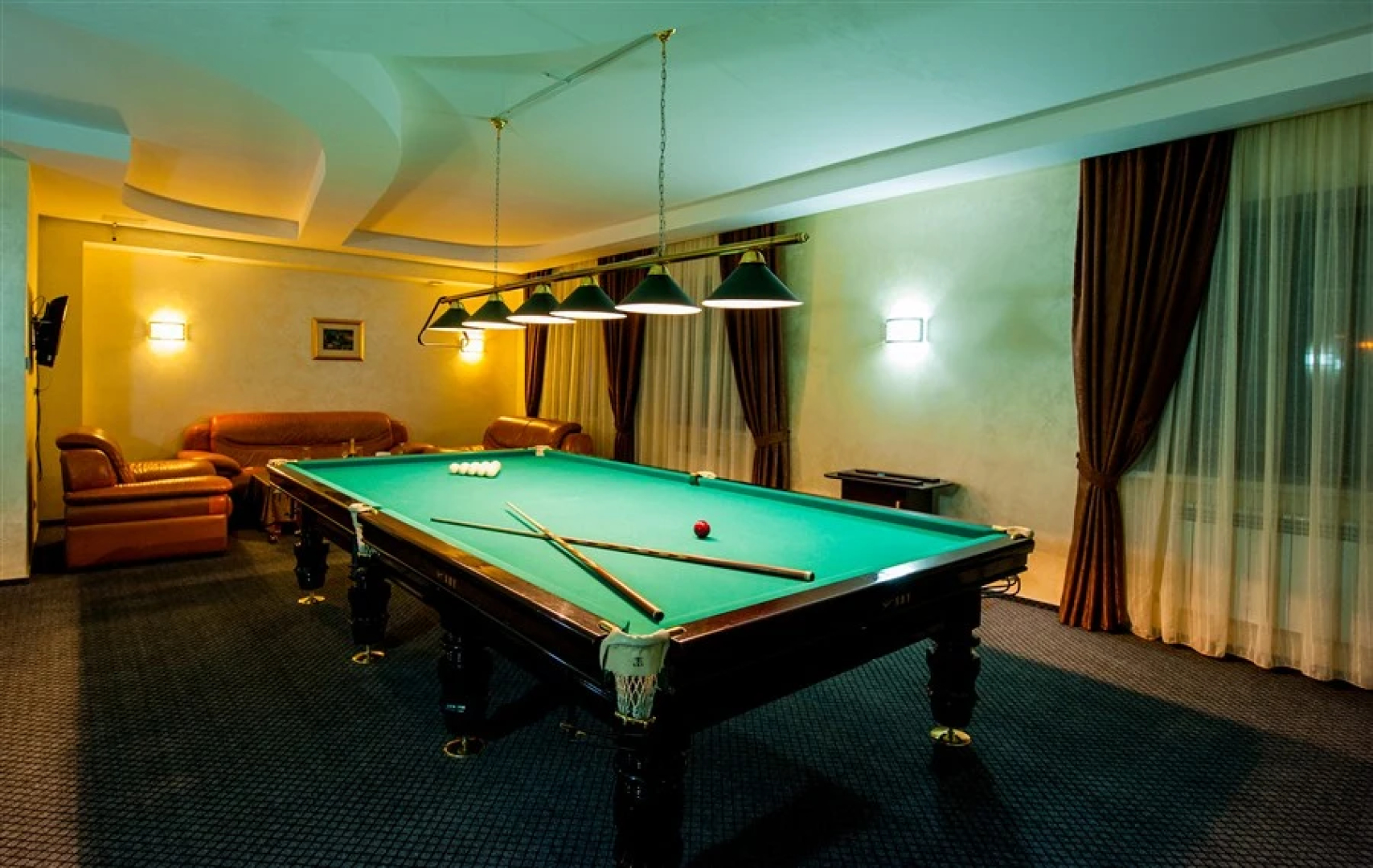 Отель Goldman Empire